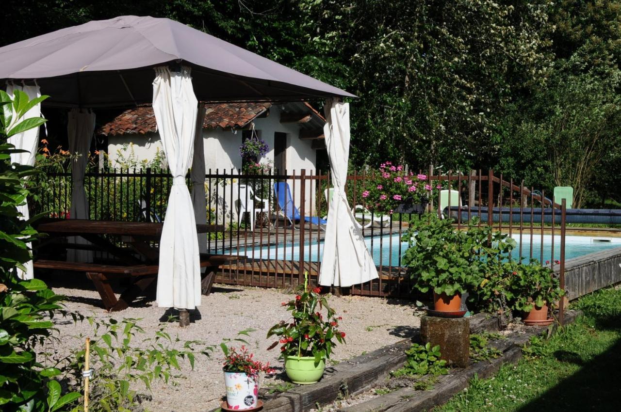 Villa de 4 chambres avec piscine privee jardin clos et wifi a Sousceyrac En Quercy Lacam-dʼOurcet Extérieur photo
